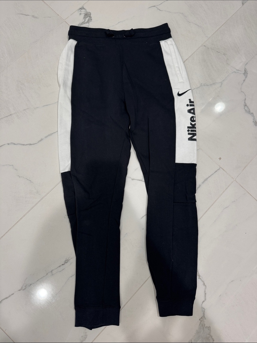 Nike sweatpants kids XL